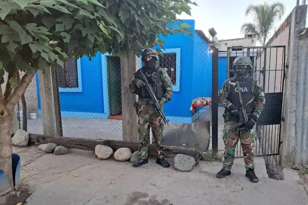 Involucran a siete tucumanos en el tráfico internacional de armas