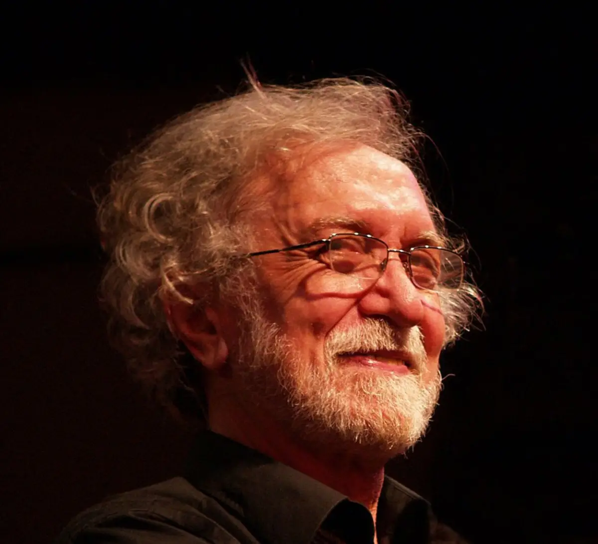 15 AÑOS. Acher fue un luthier entre 1971 y 1986.