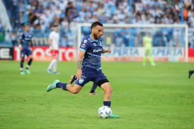 Renzo Tesuri despejó las dudas: No escuché ofertas, mi cabeza y mi familia están en Atlético