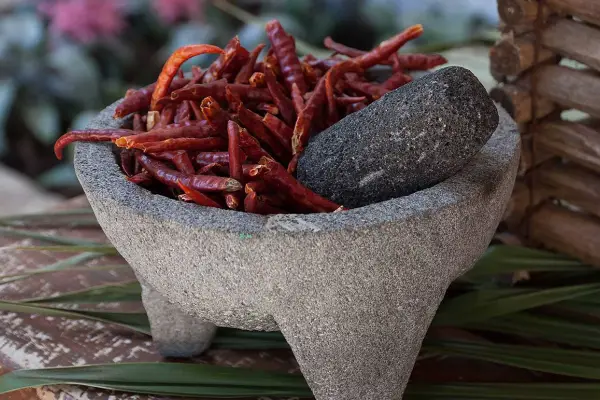 Nadie compra más imanes: el nuevo souvenir que, según Booking.com, arrasa entre viajeros