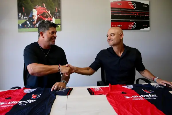 Newell’s presentó a la dupla de Orsi y Gómez: su llegada se da en simultáneo a la salida de Banega