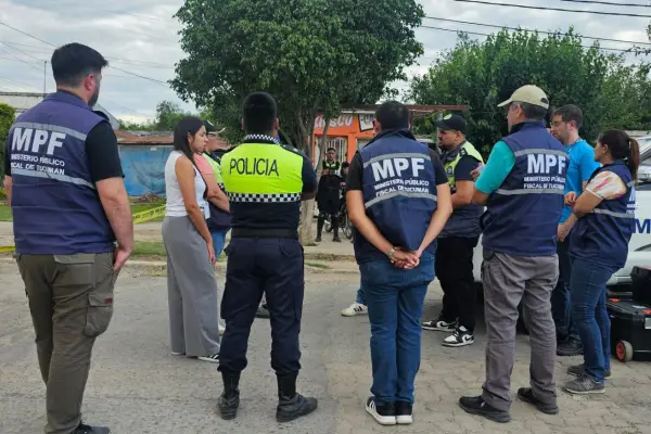 Se entregó el presunto autor de los crímenes de su ex mujer y de la pareja de esta