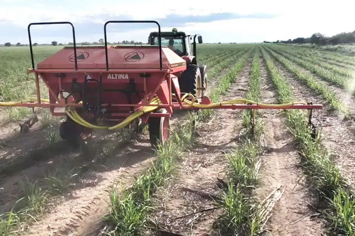 El costo de fertilizar una hectárea creció un 50% entre 2024 y 2025