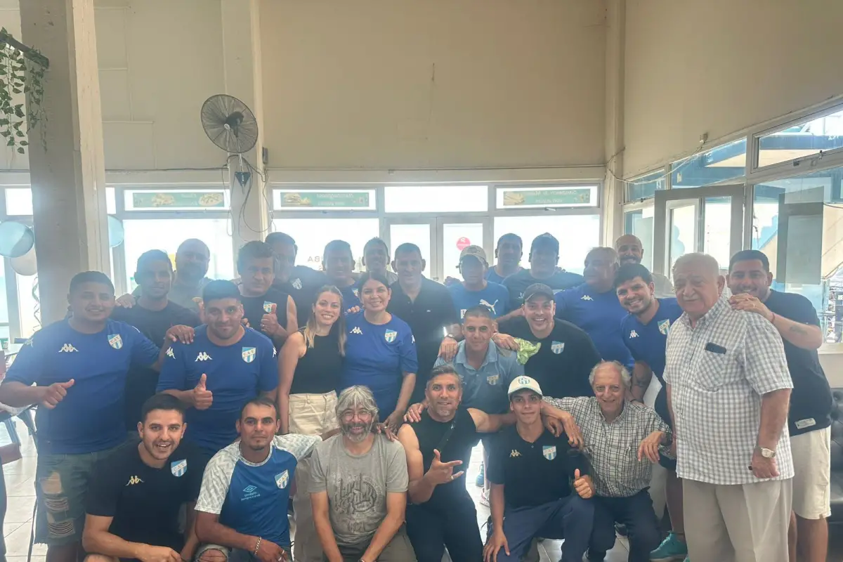 DESDE EL CLUB. Carolina García, delegada de Atlético Tucumán, desmintió las deudas a los empleados desde la fiesta de despedida de fin de año.