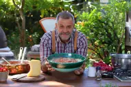 Trasladaron a Christian Petersen a Buenos Aires: el chef seguirá internado en el Hospital Alemán