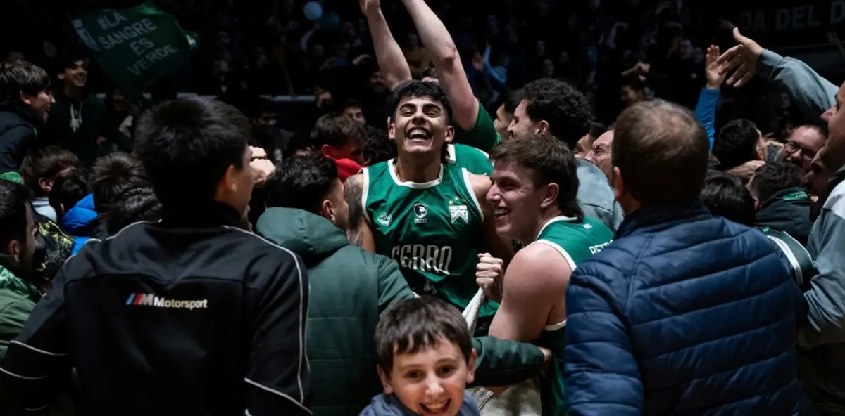 Emiliano Lezcano, figura clave en el histórico título conseguido con Ferro | Foto @FerroOficial 