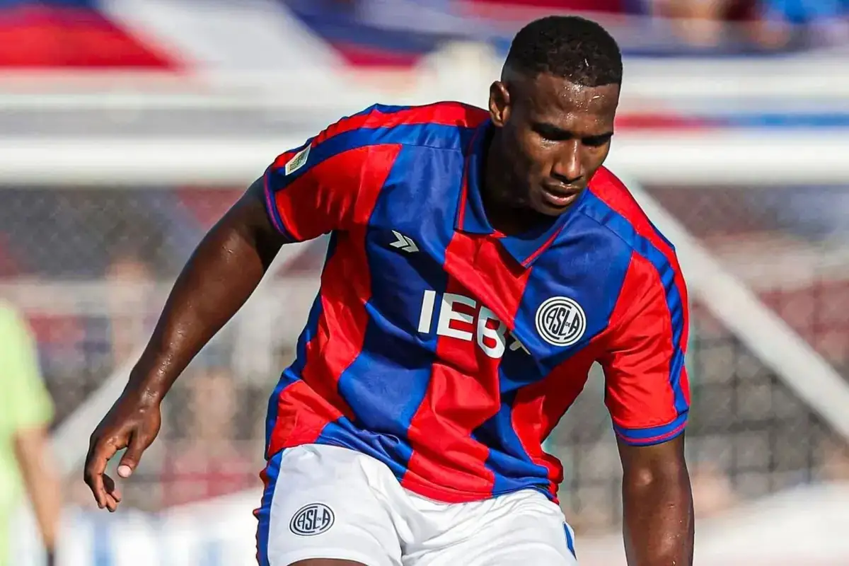 PIEZA CLAVE. Romaña fue de lo mejor del año en San Lorenzo, que logró la clasificación a la Copa Sudamericana.