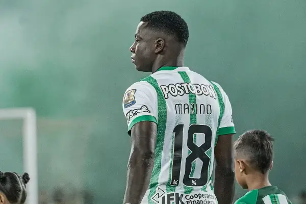 Boca espera por Hinestroza pero tiene duro competidor: el Santos de Neymar se sumó a la carrera por el colombiano