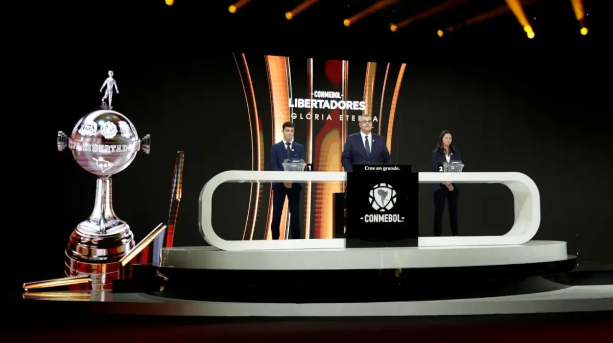 El sorteo que preocupa a Boca: así quedaron los bombos y el escenario más temido para la Libertadores 2026