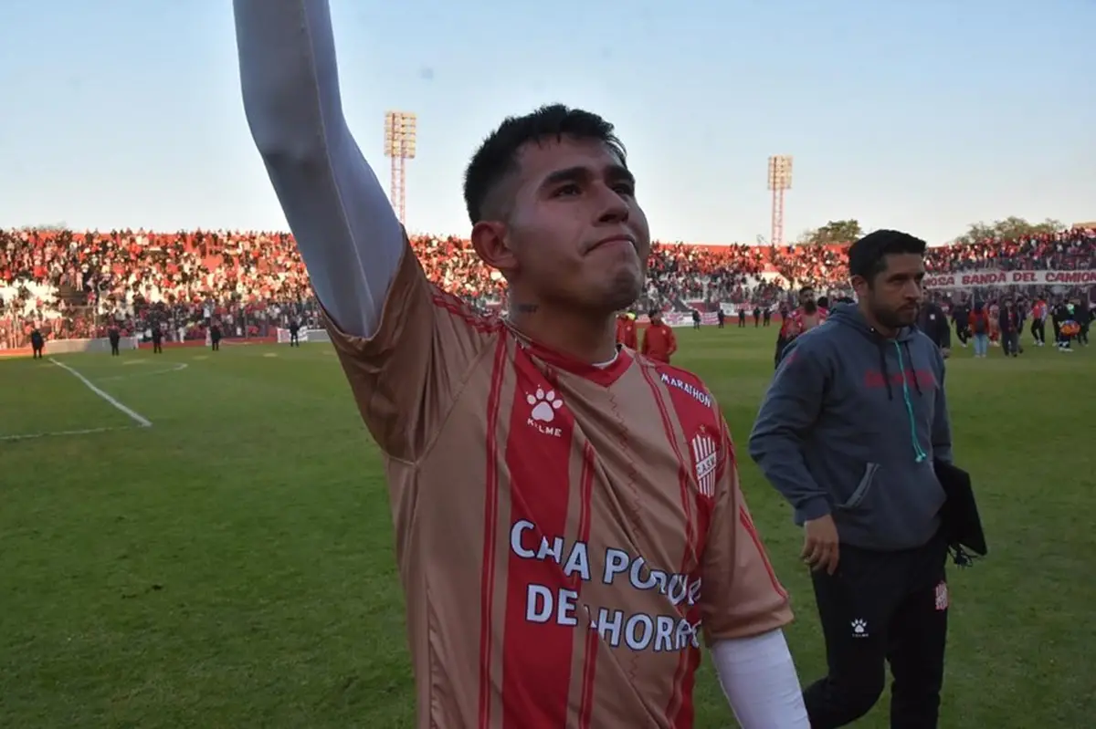 ¿PUEDE IRSE? Nicolás Moreno todavía no llegó a un acuerdo por su continuidad en San Martín.