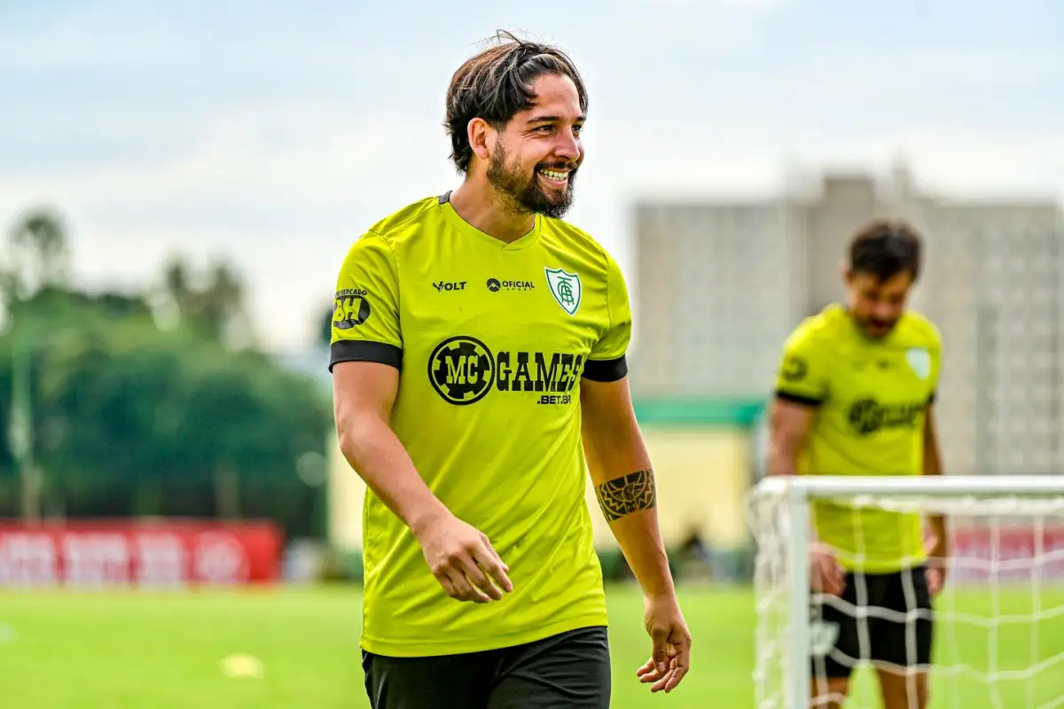 PASO INSULSO. Durante la última temporada, Benítez jugó sólo 9 partidos en la Serie B del Brasileirao para Goiás.