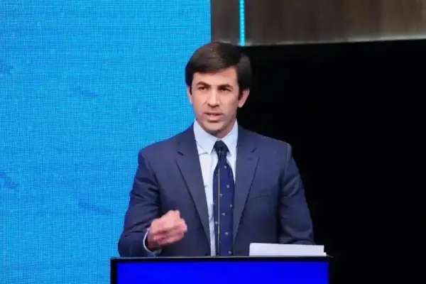 Luis Augier: Respetar la Constitución no es una consigna, es una obligación