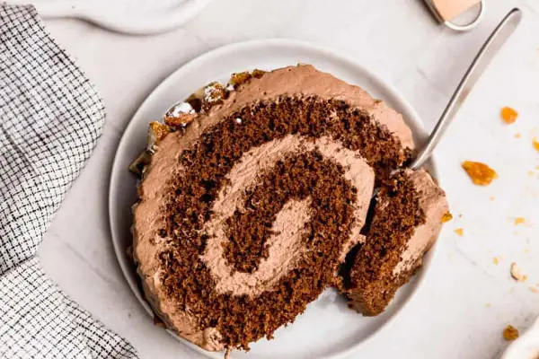 Pionono de chocolate para Navidad: receta fácil del clásico brazo de reina