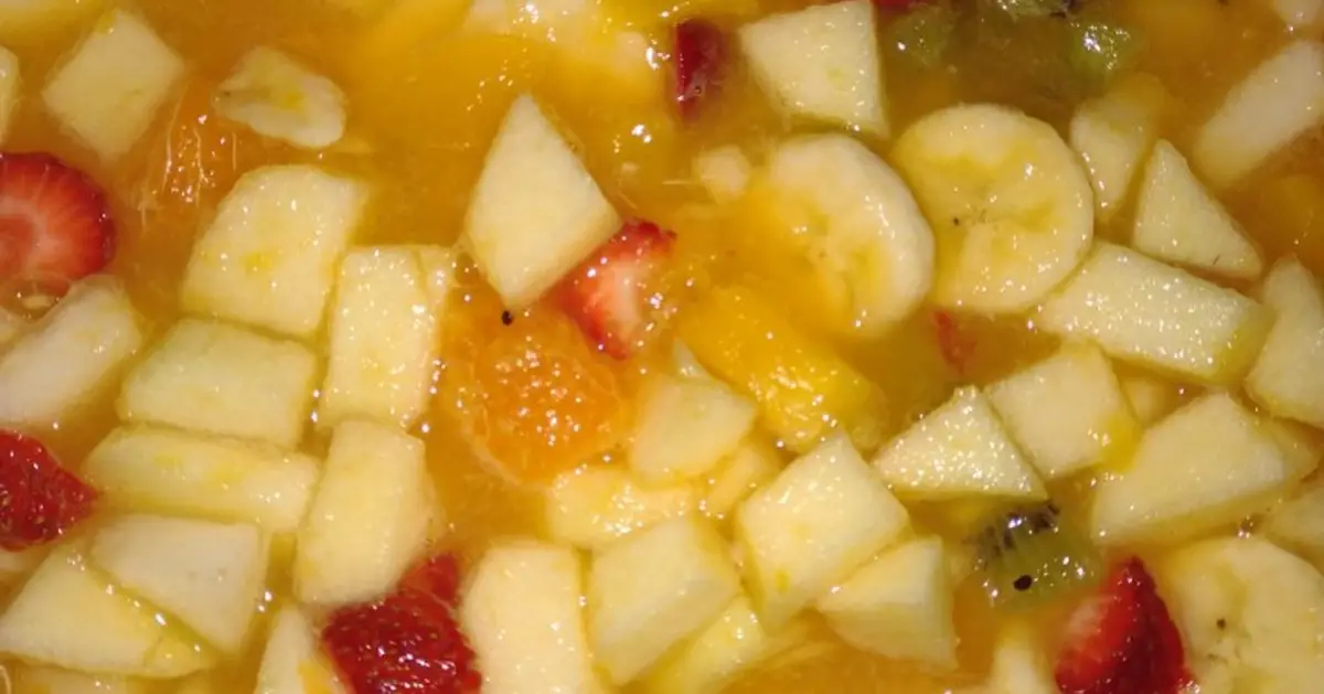 Cómo hacer la ensalada de frutas perfecta: el postre fresco que no falla en las fiestas