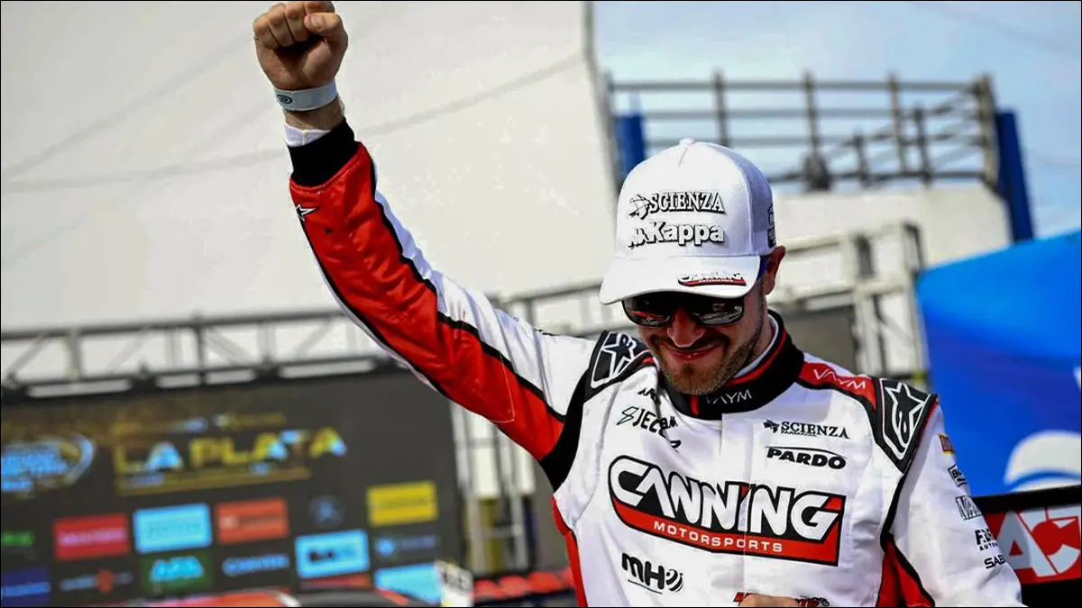 HISTÓRICO. Agustín Canapino, ganador del Olimpia de Oro, cerró un año histórico con títulos en tres categorías y se consolidó como el piloto argentino más exitoso de todos los tiempos.