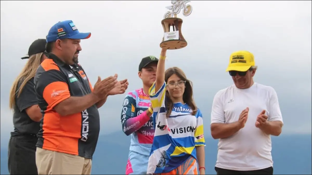 PODIO. María Pía Contreras, con apenas 14 años, fue subcampeona tucumana y tercera en el NOA, compitiendo siempre en una categoría integrada por varones.