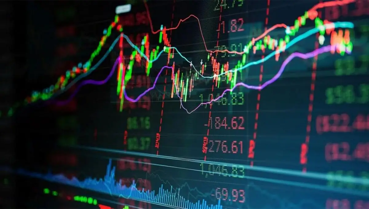 Los dólares financieros operaron estables y las acciones subieron en la previa de Nochebuena