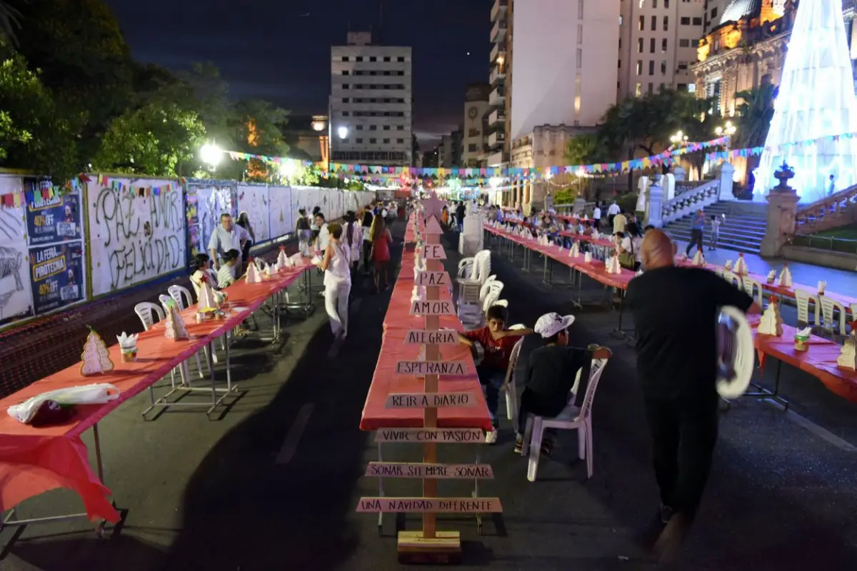 ENCUENTRO. La fe propone un festejo abierto a quienes están solos.