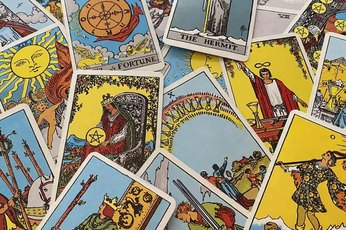 El tarot no es adivinación sino una guía para el autoconocimiento