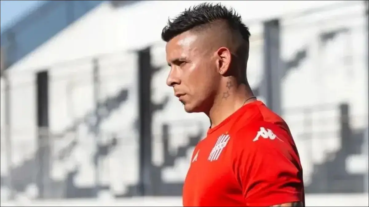 A BUENOS AIRES. Nicolás Carrizo definió su futuro y seguirá su carrera en All Boys, donde ya firmó contrato por una temporada.