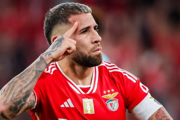 Otamendi al Barcelona: ¿qué hay de cierto sobre el interés culé en el defensor de la Scaloneta?