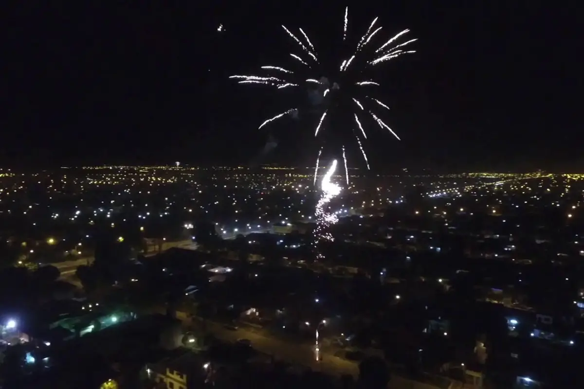 Tampoco es posible saber si habrá fuegos artificiales o será imposible prenderlos.