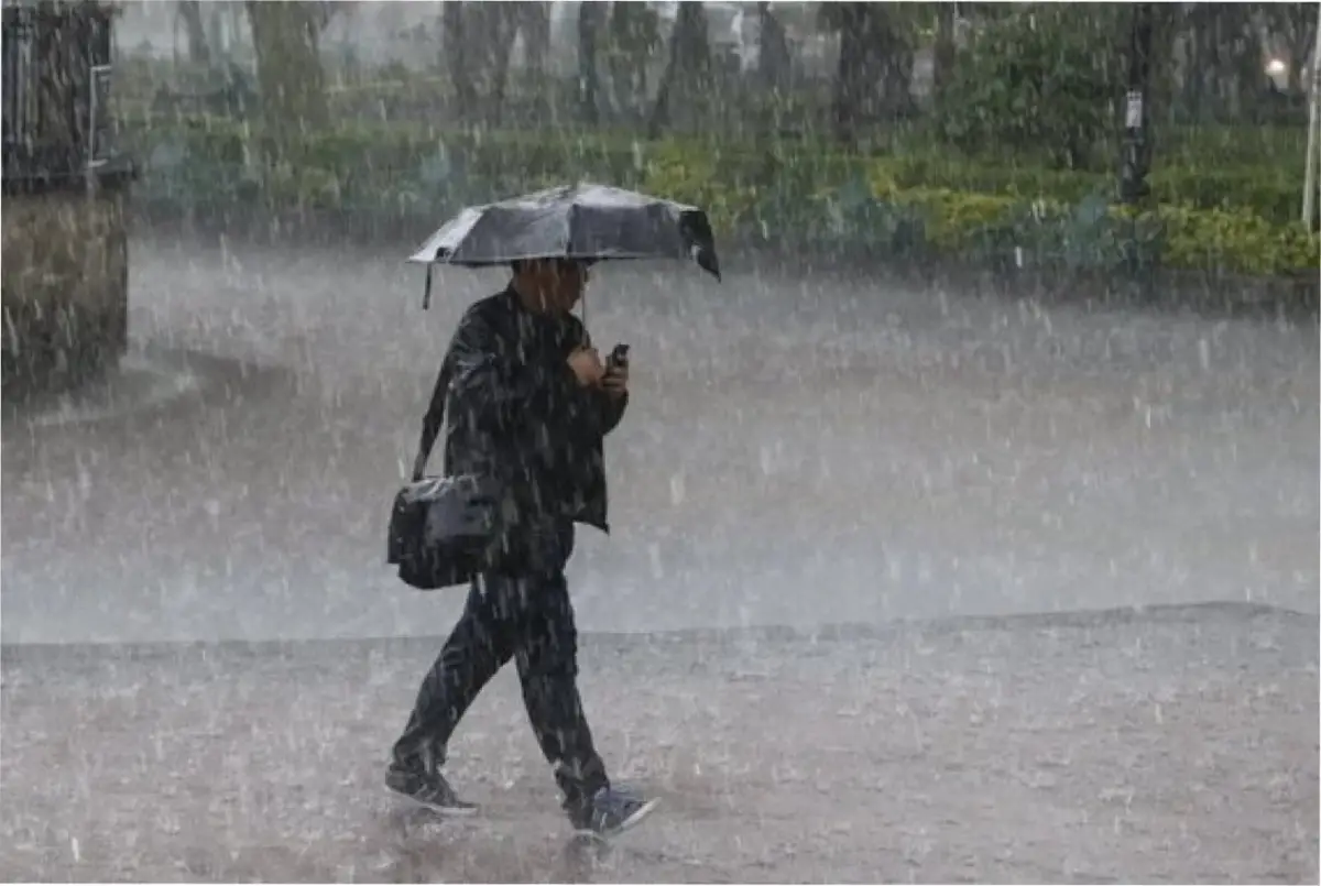 Doce provincias están bajo alerta por tormentas y vientos.