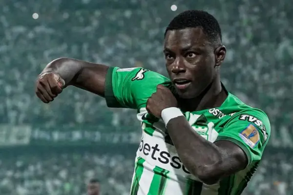 Se complica la llegada de Hinestroza a Boca