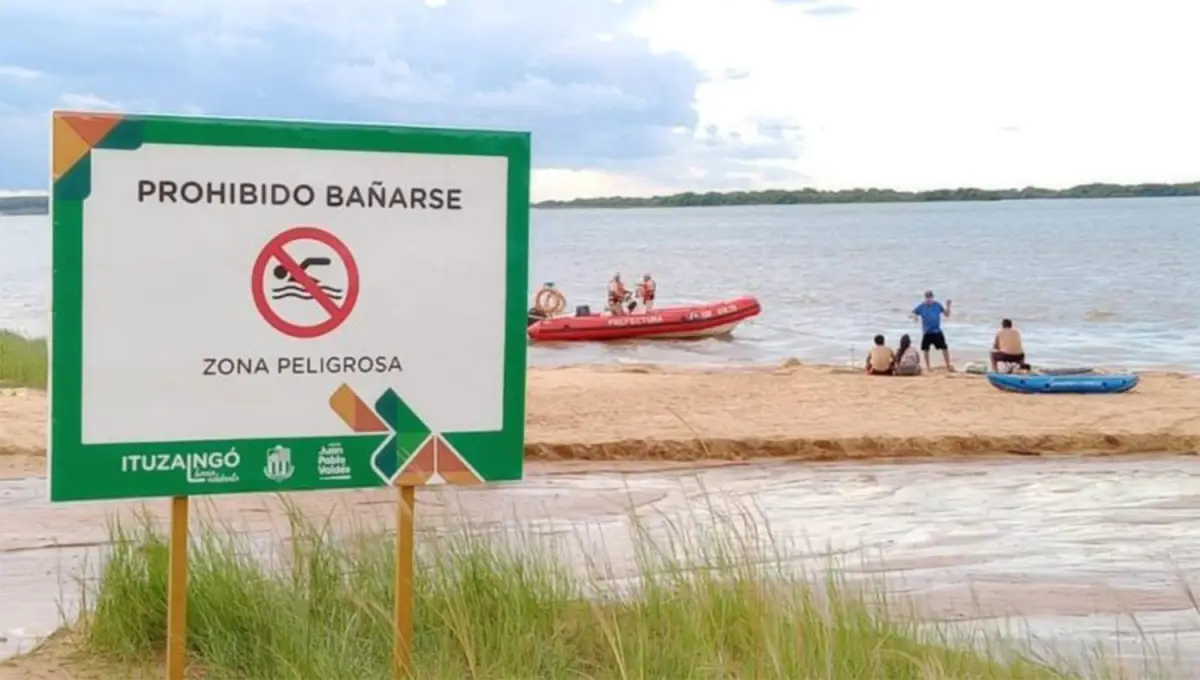 ITUZAINGÓ. Los dos hombres fueron arrastrados por la corriente, en una zona considerada peligrosa para nadar. 