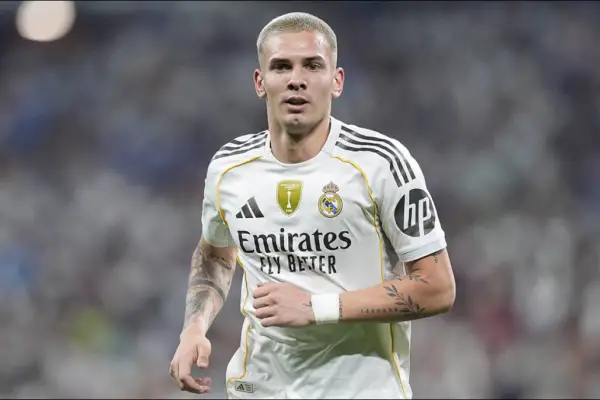 ¿Se va Franco Mastantuono del Real Madrid?: la decisión que analiza el club de cara al mercado de pases