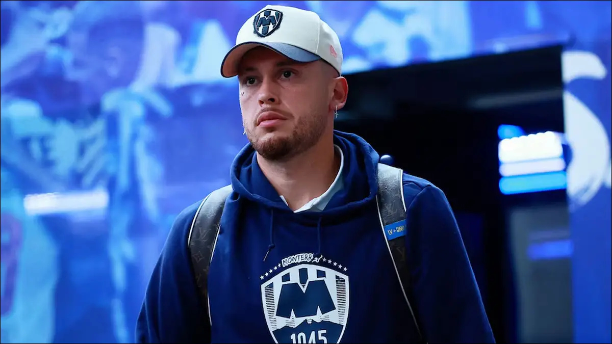 REPOSO OBLIGADO. Lucas Ocampos fue diagnosticado con una parálisis facial y deberá cumplir al menos siete días de descanso, mientras el cuerpo médico de Rayados sigue de cerca su evolución.