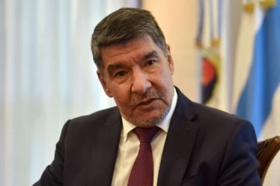 Acevedo, con equipo acotado en el PE;  y Aldo Salomón al frente de la Legislatura