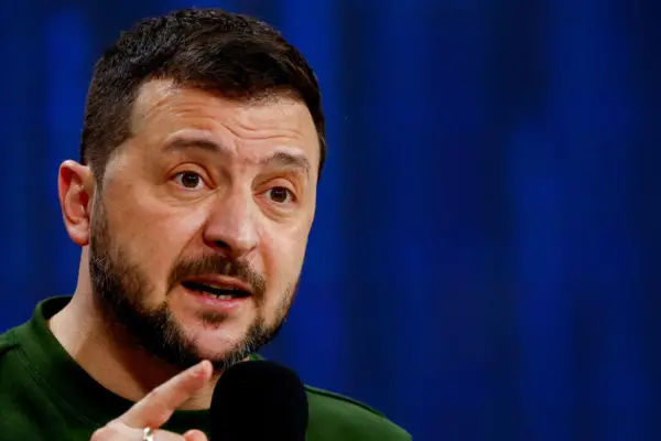 “El acuerdo de paz está listo en un 90%”, afirmó Volodimir Zelenski en su mensaje de fin de año