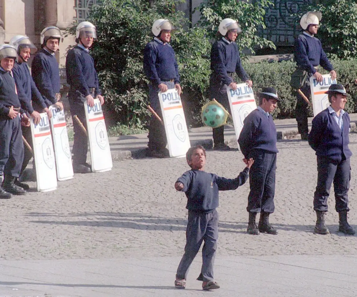 Recuerdos fotográficos: pechito y pataditas para aflojar tanta tensión