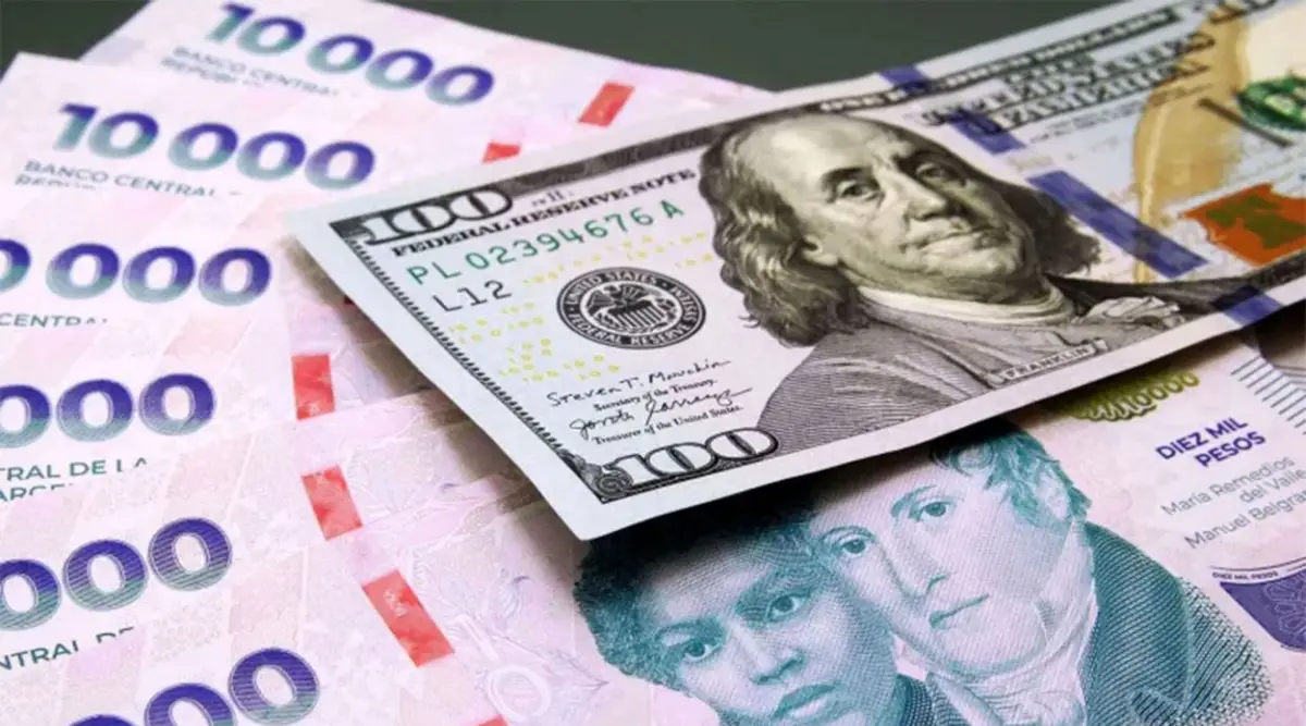 EN VILO. Los operadores esperan señales acerca de la dinámica del dólar a partir de enero, cuando se recalibre la actualización de las bandas.