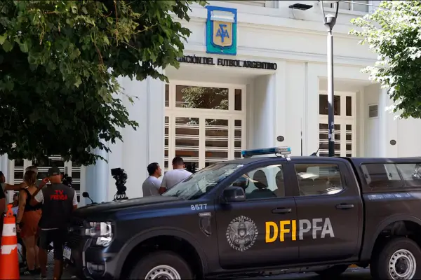 La AFA justificó la comisión del 30% que cobró la empresa ligada a Javier Faroni