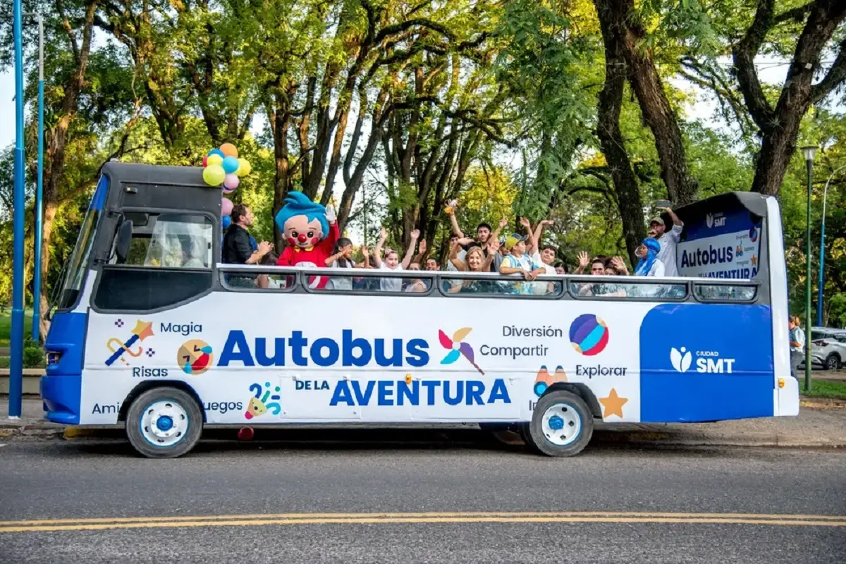MUNICIPALIDAD DE SAN MIGUEL DE TUCUMÁN. El Autobús de la Aventura te lleva a recorrer la ciudad.