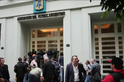 El Banco Central inició un sumario contra la AFA por presunta violación a la ley cambiaria