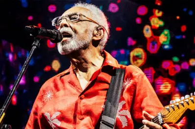 La visita de Gilberto Gil: entre el estilo único del músico brasileño y propuestas de jazz