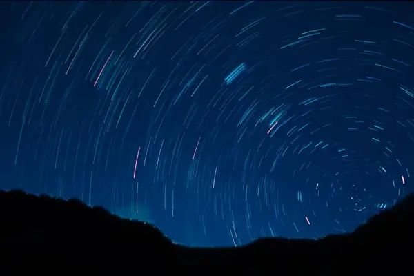 Cuatro fenómenos astronómicos en una misma noche: por qué ver al cielo este 3 de enero