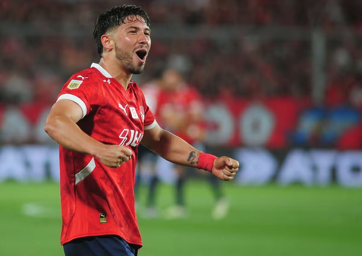 El defensor formado en Colo Colo está muy cerca de llegar al fútbol brasileño