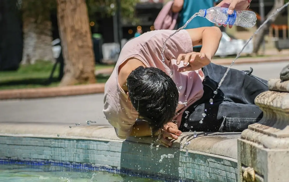 Calor extremo: rige alerta naranja por temperaturas muy peligrosas en una provincia