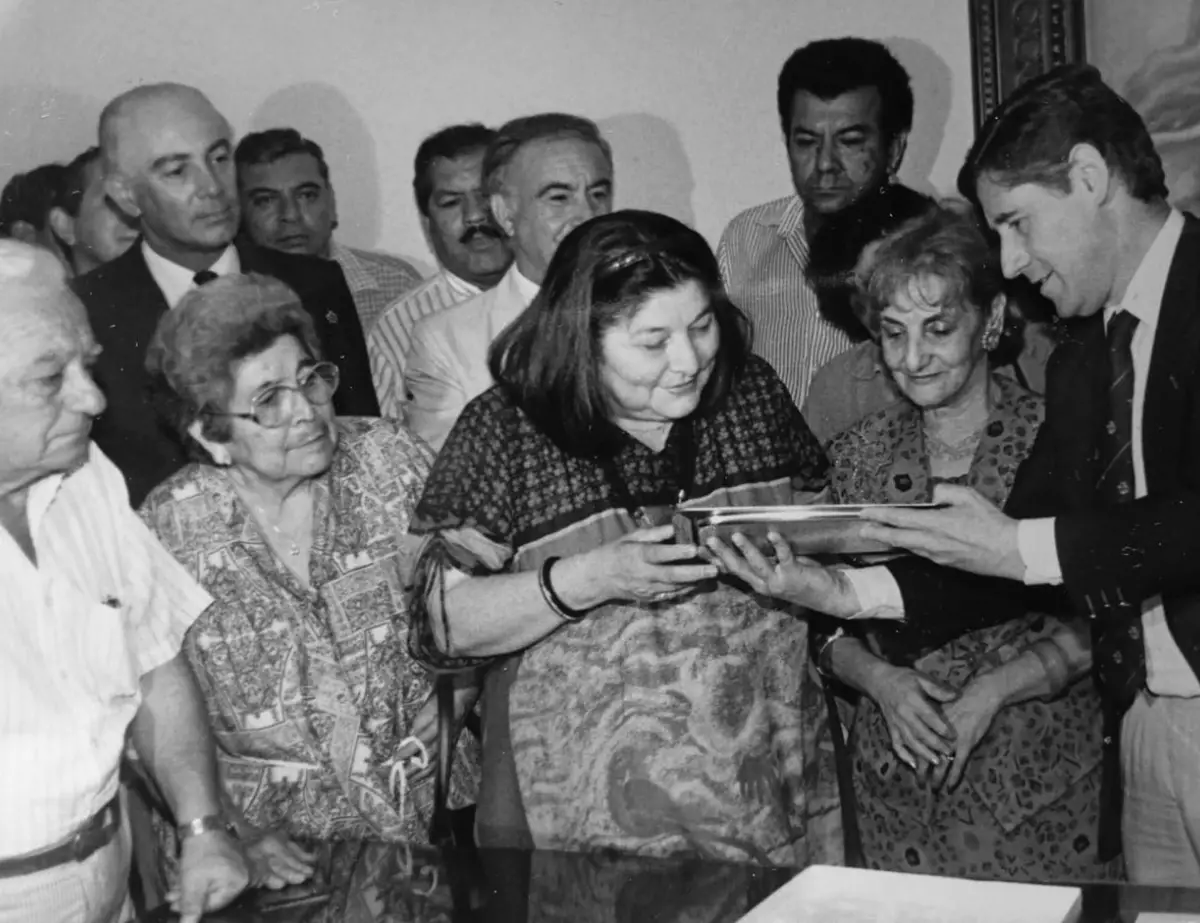 Hace 35 años Mercedes Sosa era declarada “Ciudadana Ilustre” de la capital