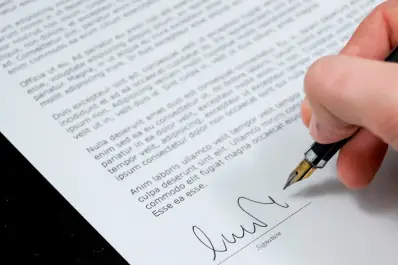 Todo lo que te van a pedir para postularte a las becas de Fundación Carolina