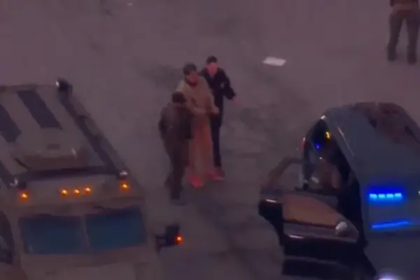 Bajo un fuerte operativo de seguridad, trasladaron a Nicolás Maduro al tribunal federal de Nueva York