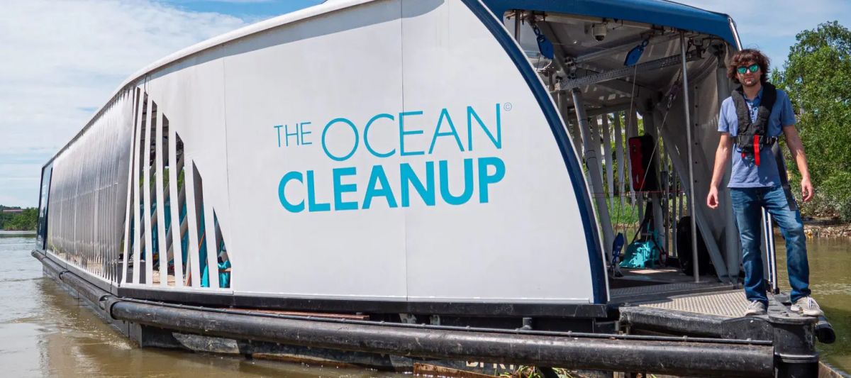 MISION. The Ocean Cleanup desarrolla tecnologías para extraer plásticos de océanos y frenar su entrada desde ríos.