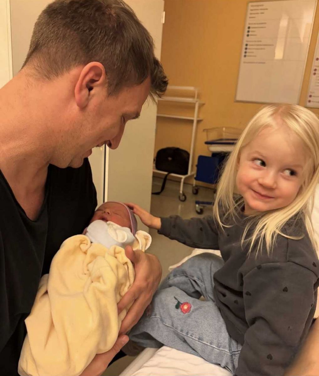 Las primeras fotos de Lando, el hijo de Maxi López y Daniela Christiansson.