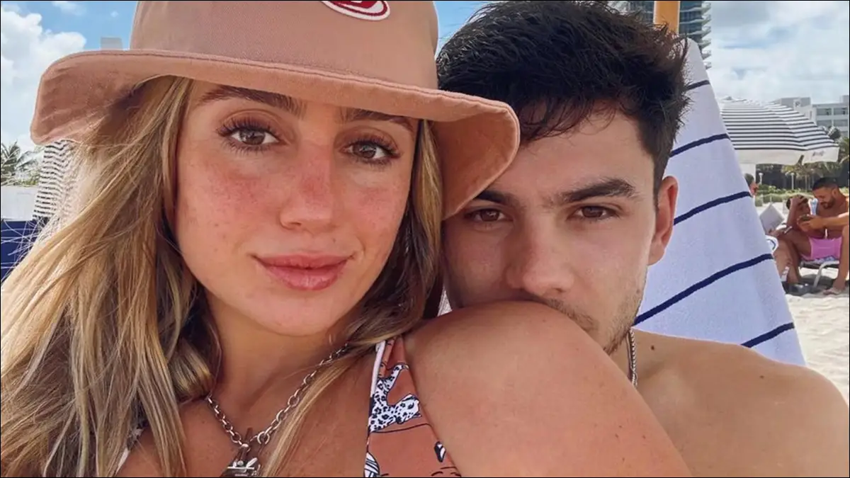 VIVA EL AMOR. Morena Beltrán y Lucas Blondel anunciaron su compromiso con un video grabado durante un paseo en yate que rápidamente se viralizó en redes sociales.