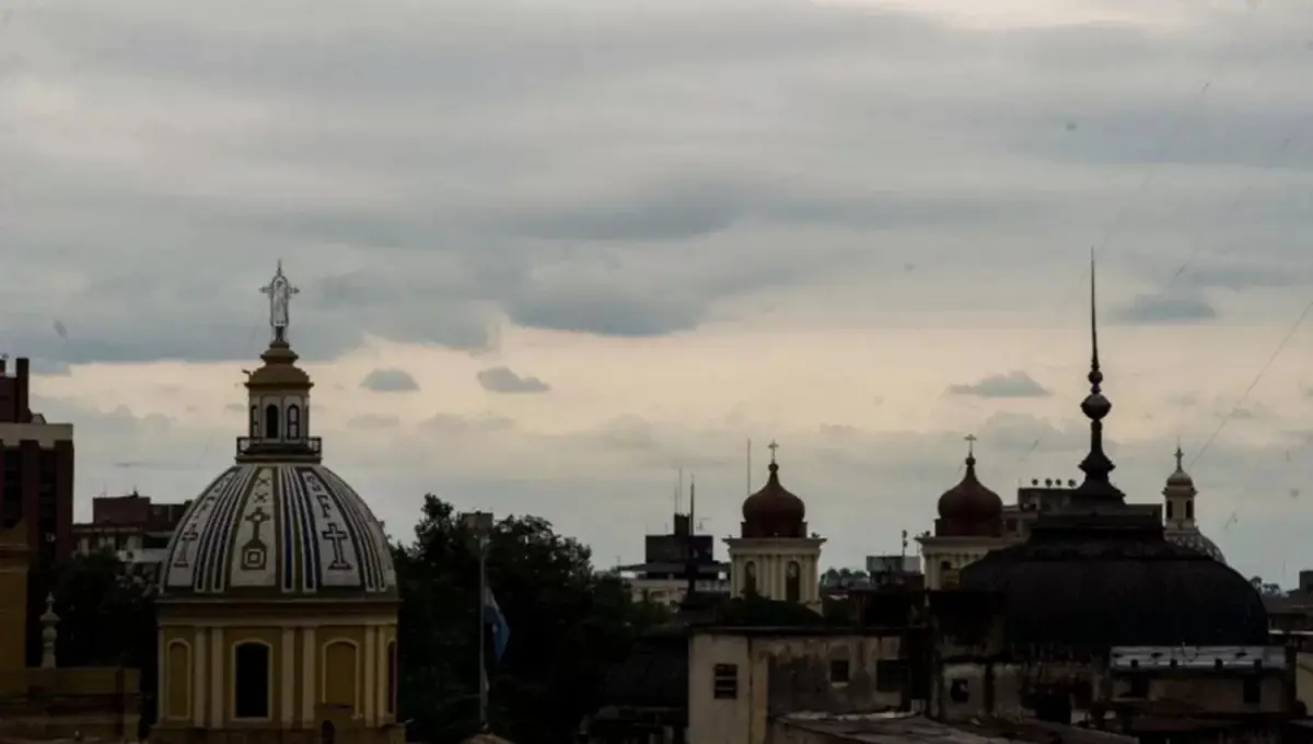 Nublado, pero con calor: cómo estará el tiempo este martes en Tucumán