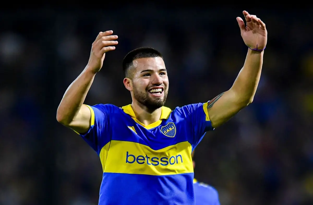 Con Advíncula fuera de escena, Weigandt vuelve al radar